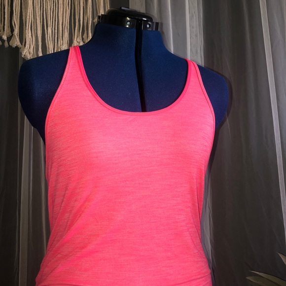 Coral lululemon Singlet - Picture 2 of 6